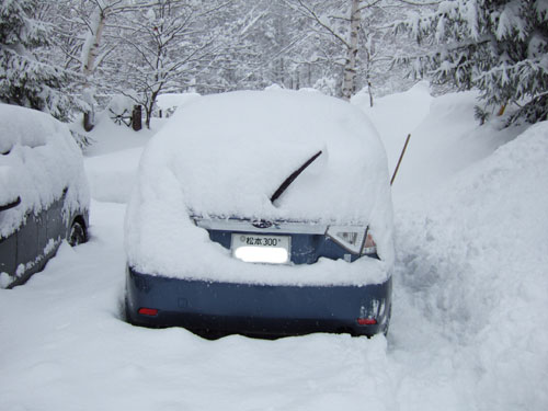 愛車に1番で積雪50〜60センチ